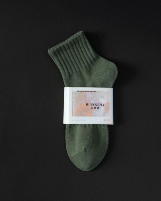 Cotton Crew Socks for Men and Women - Breathable Athletic Casual Socks, All-Season