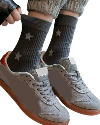 Women Cotton Middle Calf Socks Harajuku College Style Star Pattern Crew Socks